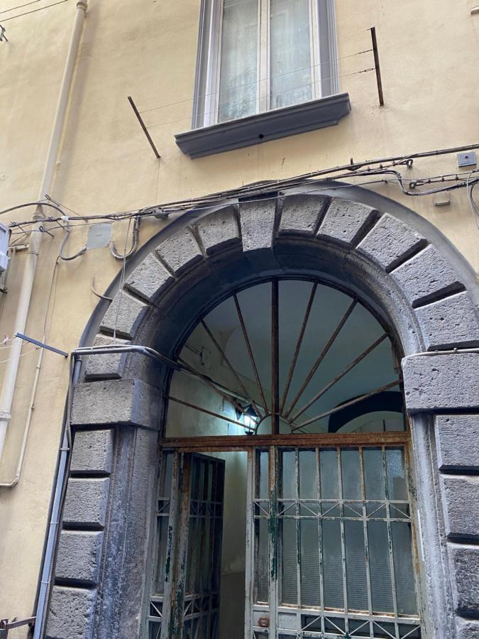 Апартаменты Casa Kamalei, Tra Plebiscito E Lungomare Неаполь Экстерьер фото